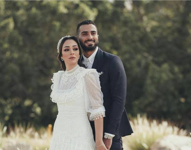 اول ظهور للعروسين محمد الشرنوبي وراندا رياض